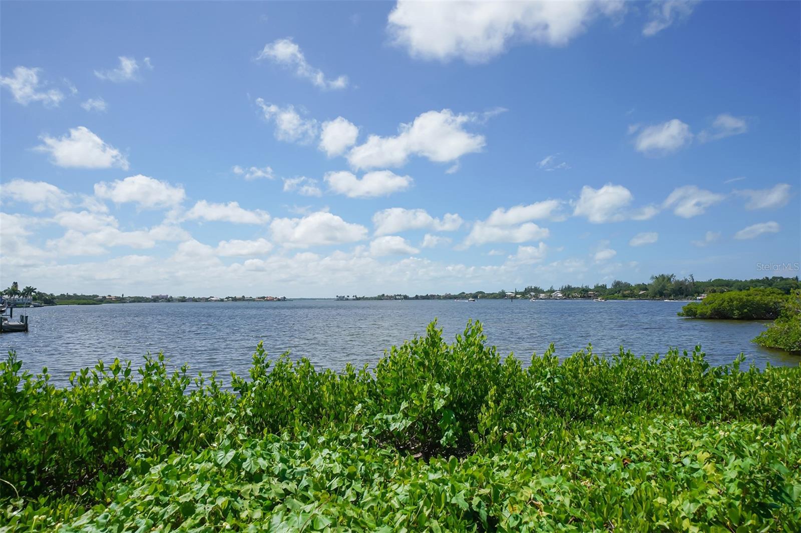 1622 STICKNEY POINT RD #22-102 — photo 11