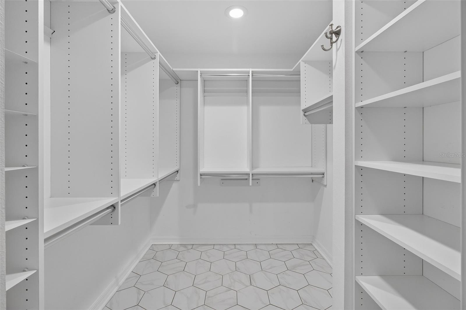 6330 99TH WAY N #14B — photo 22