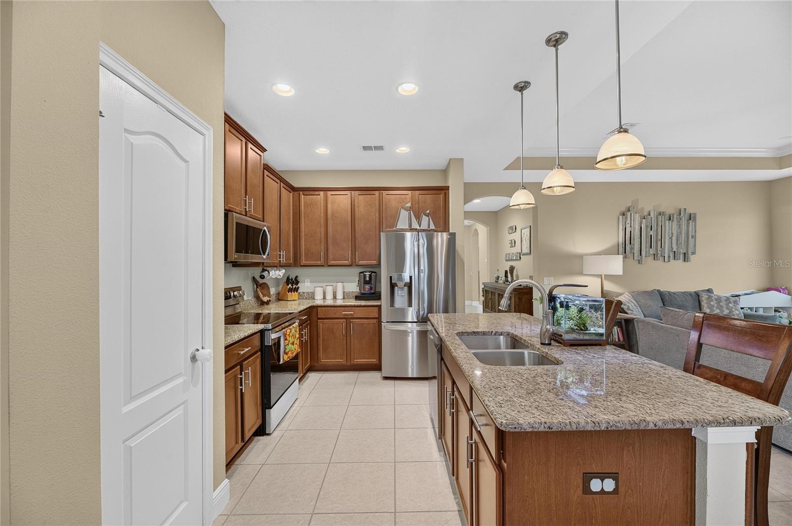 6911 SAIL VIEW LN — photo 16