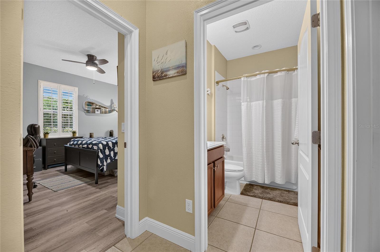 6911 SAIL VIEW LN — photo 38