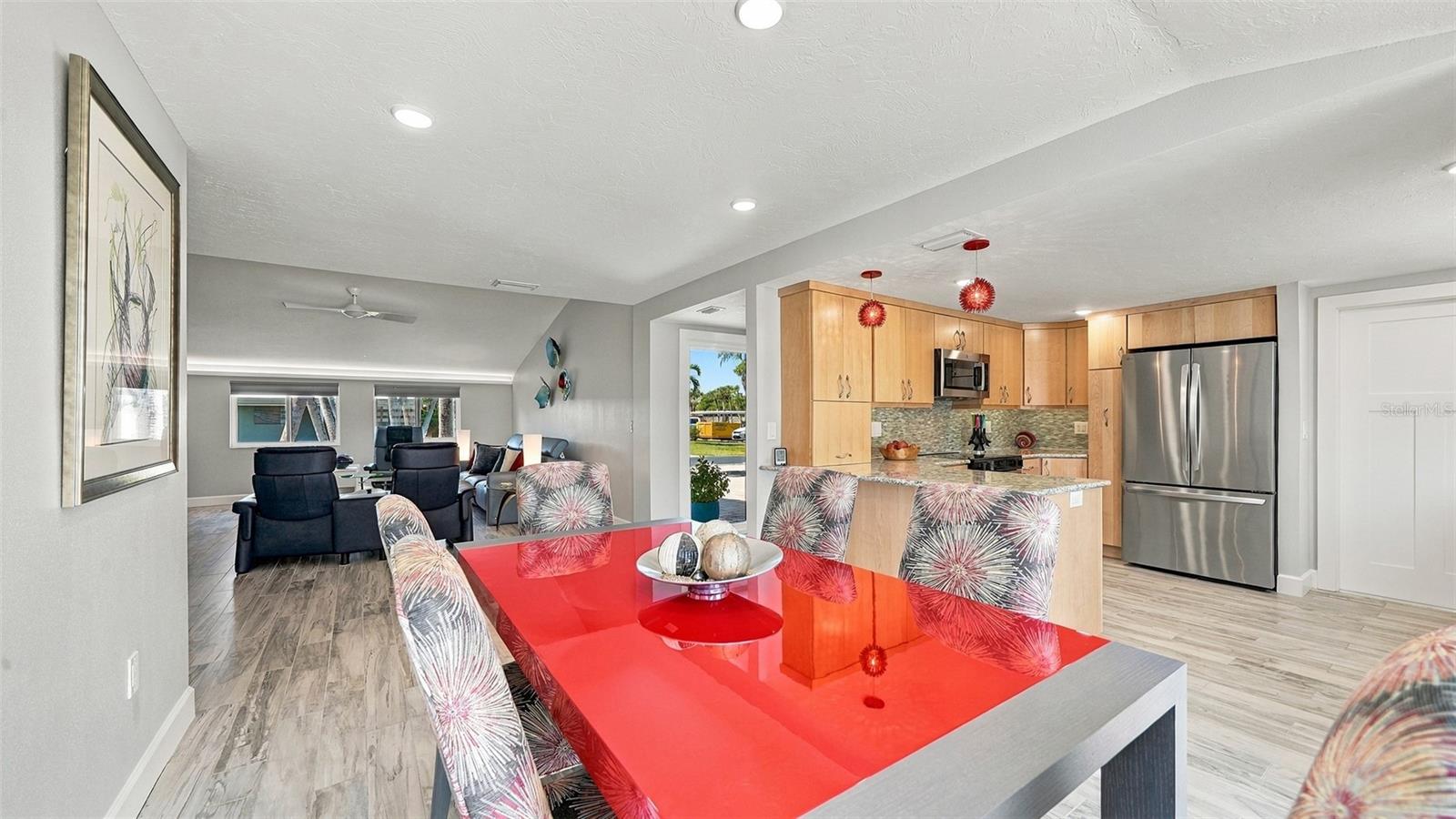 120 WHISPERING SANDS DR #V20 — photo 30