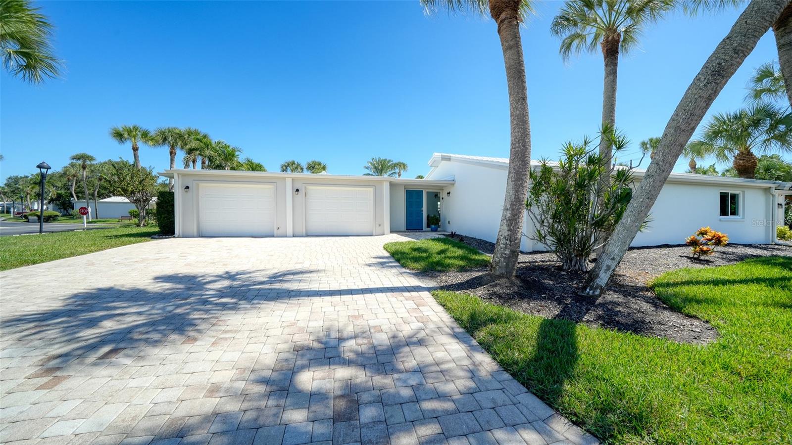 120 WHISPERING SANDS DR #V20 — photo 5