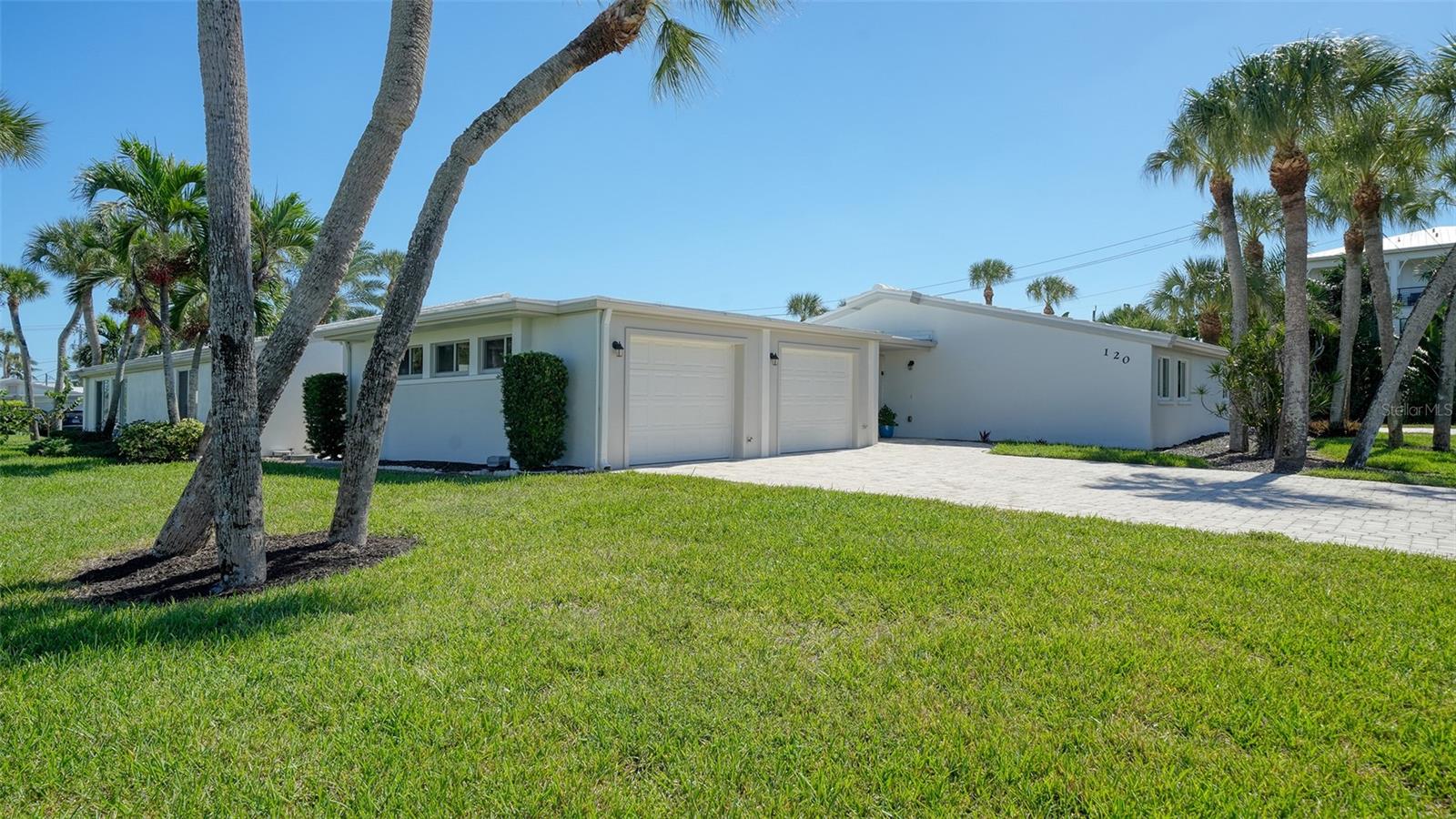 120 WHISPERING SANDS DR #V20 — photo 4