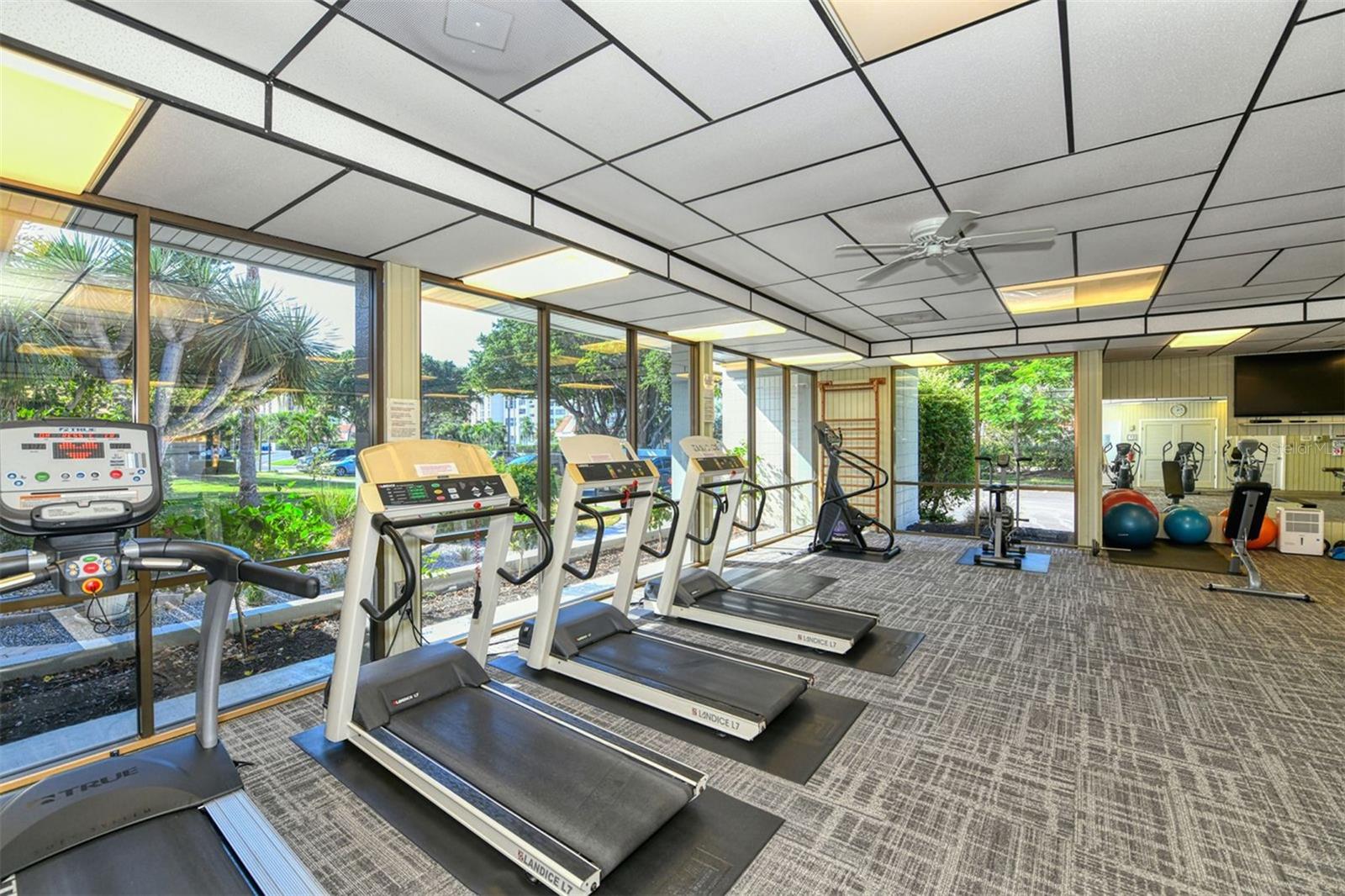4380 EXETER DR #101 — photo 53