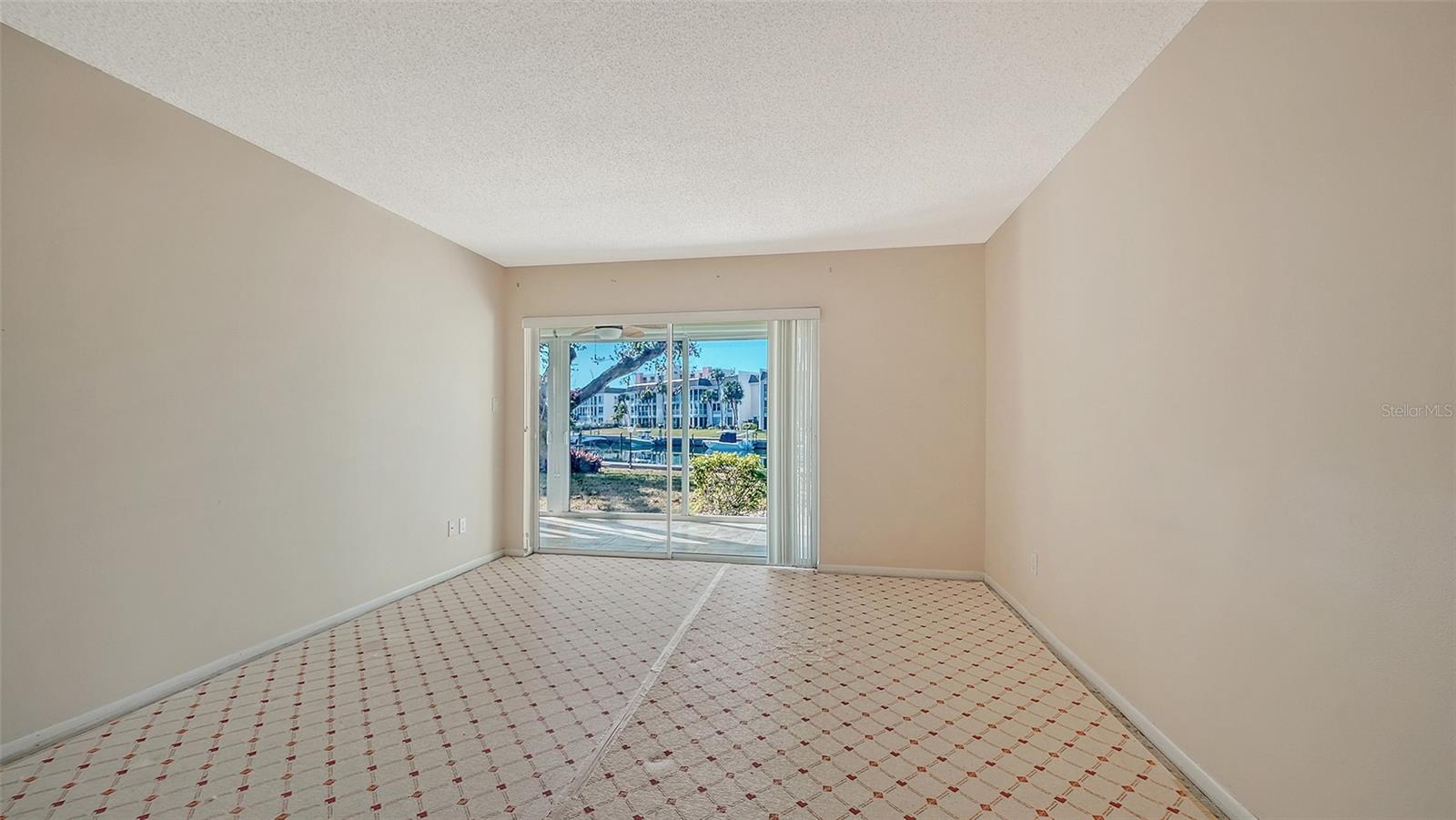 4380 EXETER DR #101 — photo 24