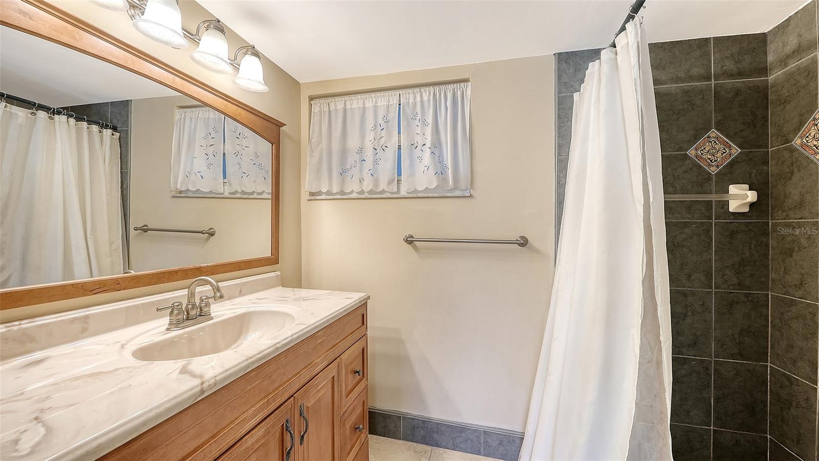 4380 EXETER DR #101 — photo 27