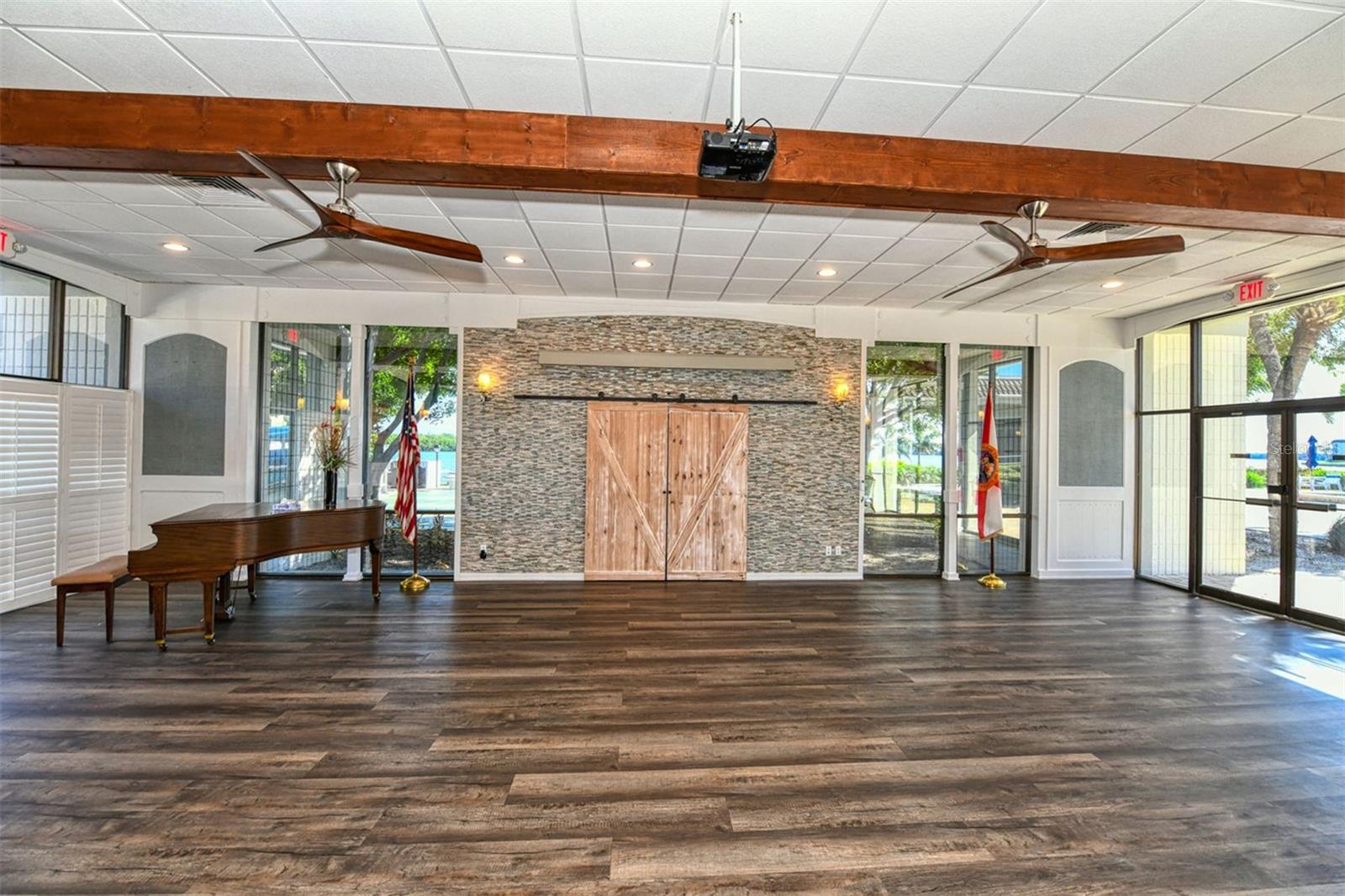 4380 EXETER DR #101 — photo 44