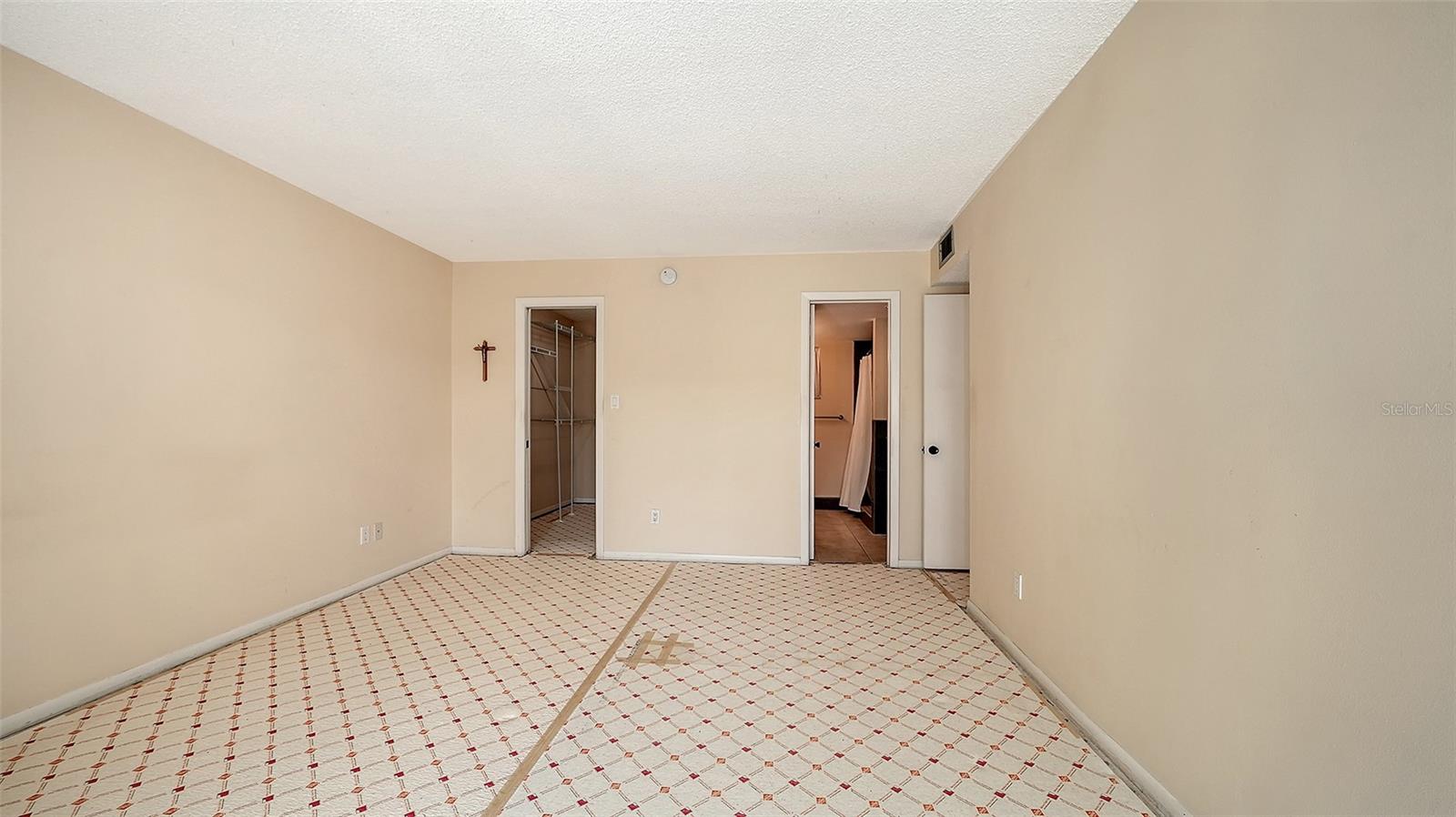 4380 EXETER DR #101 — photo 25