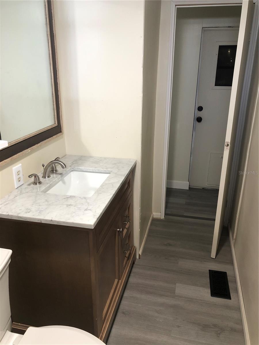 5304 CROTON ST — photo 29