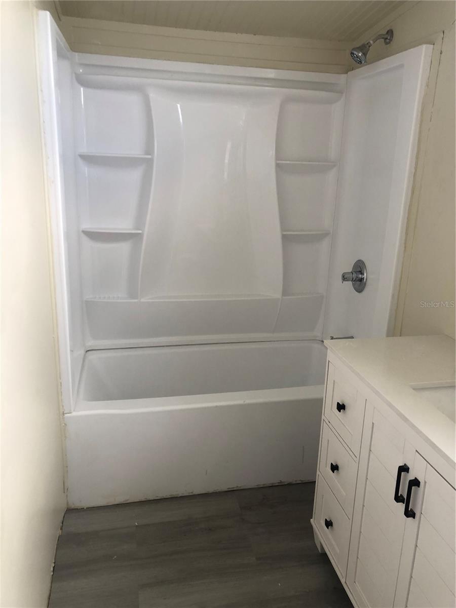 5304 CROTON ST — photo 21