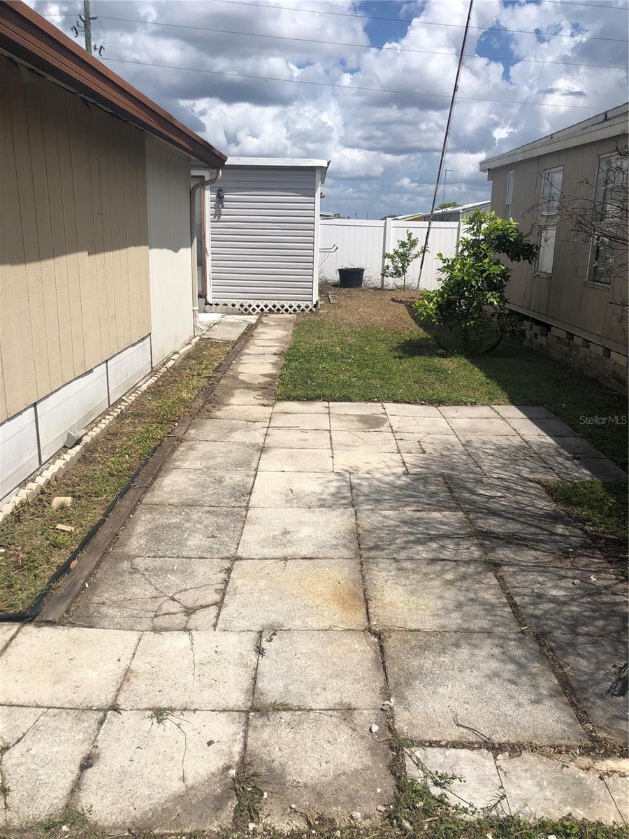 5304 CROTON ST — photo 4