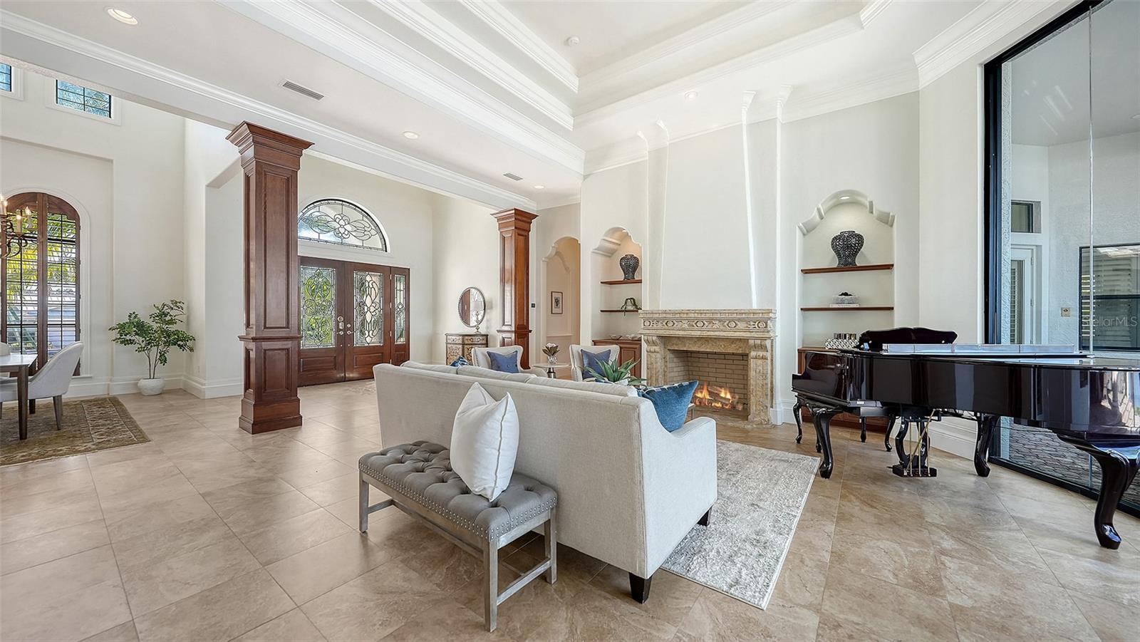 275 LOOKOUT POINT DR — photo 20