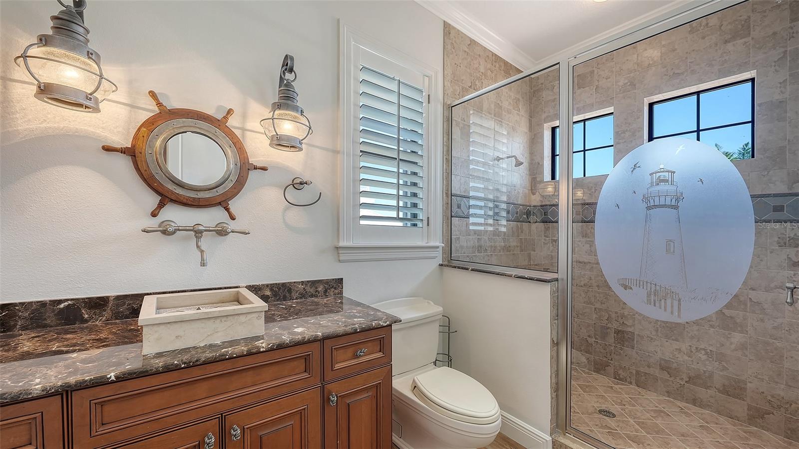 275 LOOKOUT POINT DR — photo 62