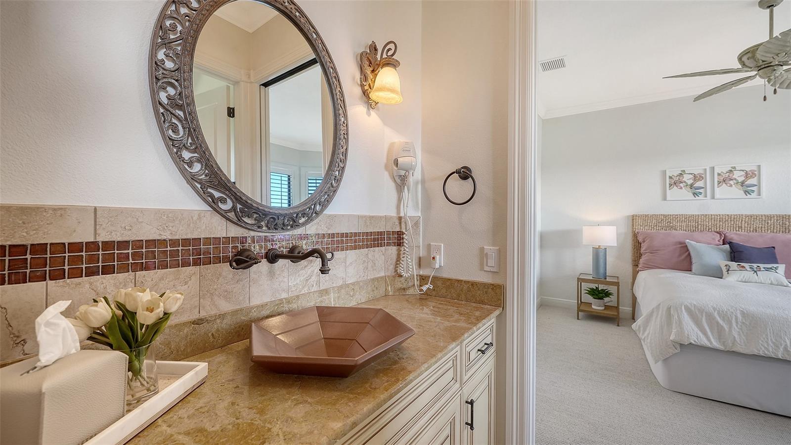 275 LOOKOUT POINT DR — photo 54