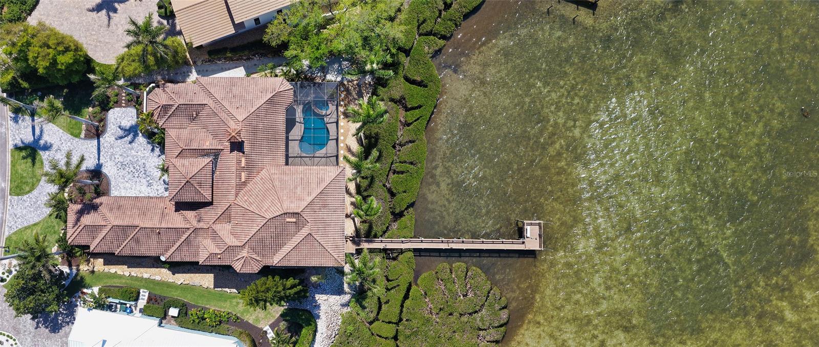 275 LOOKOUT POINT DR — photo 96