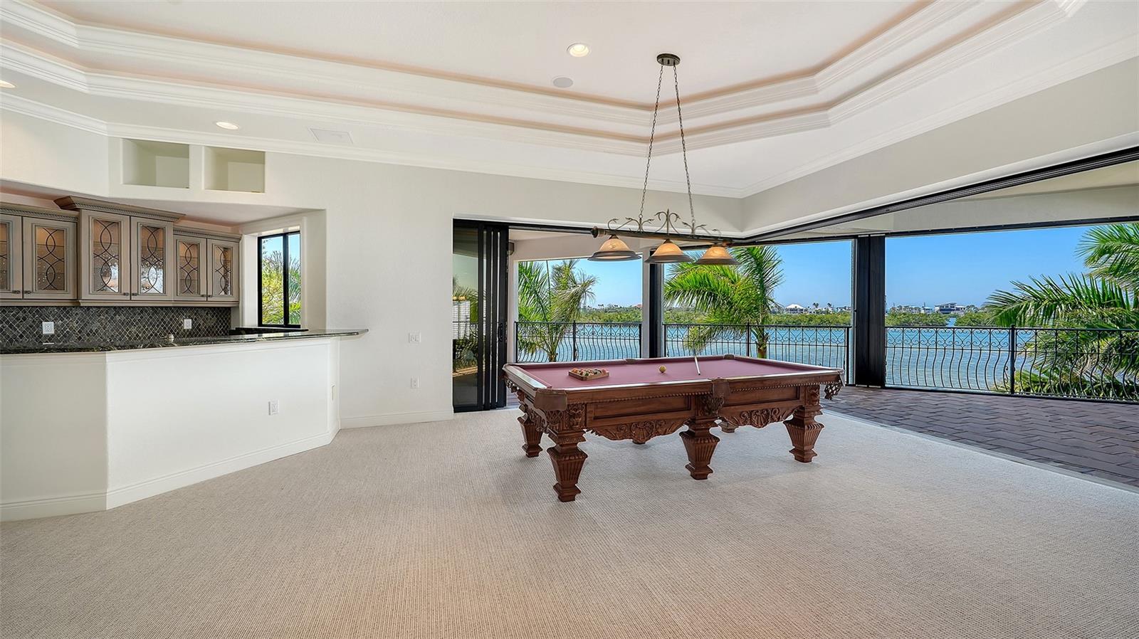 275 LOOKOUT POINT DR — photo 65