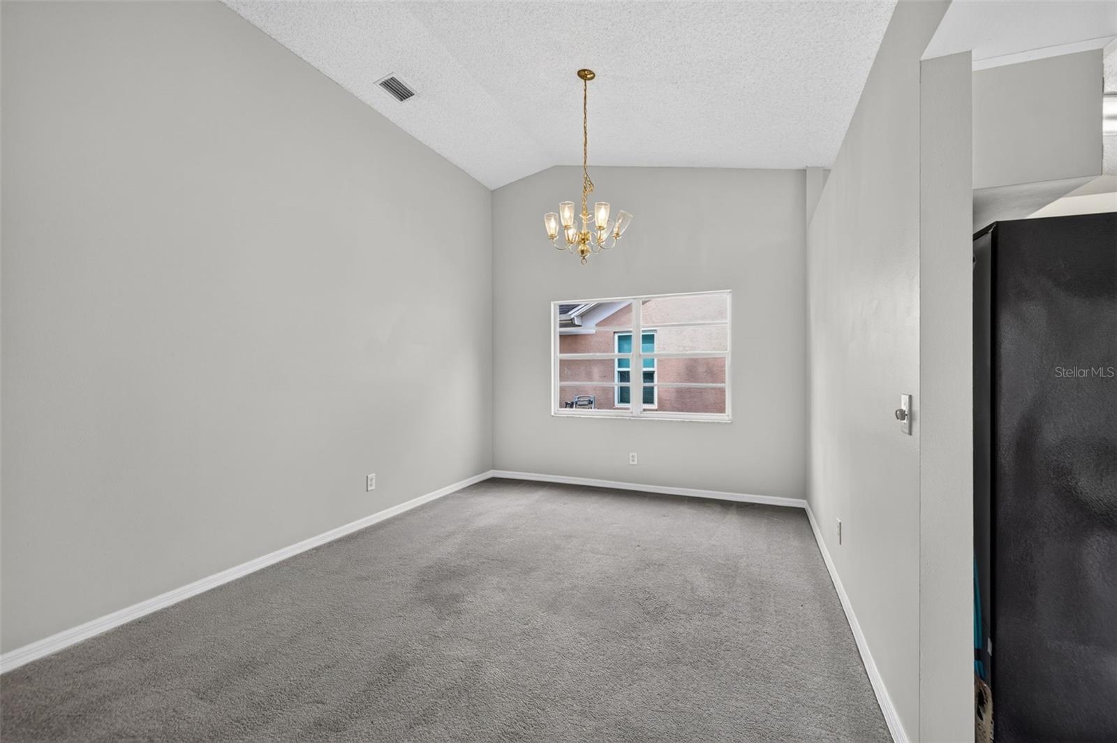 1016 HARDWOOD DR — photo 13