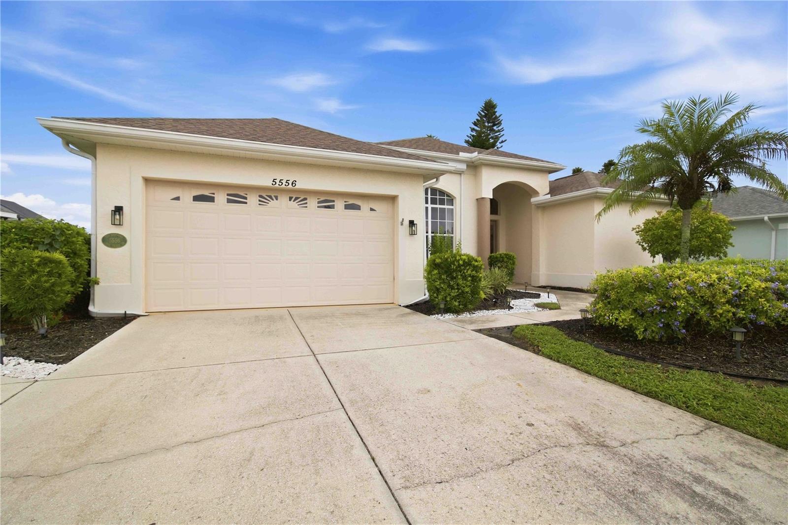 5556 SABAL TRACE DR — photo 2