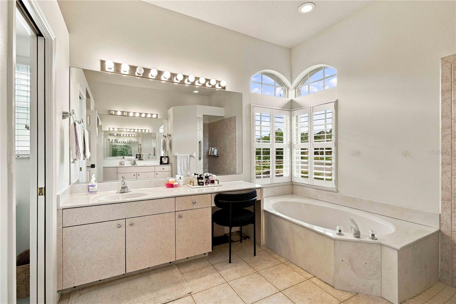 5556 SABAL TRACE DR — photo 17