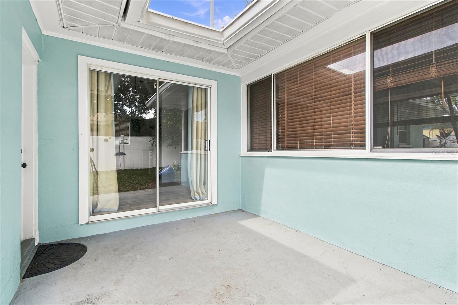 1711 N HIGHLAND AVE — photo 49