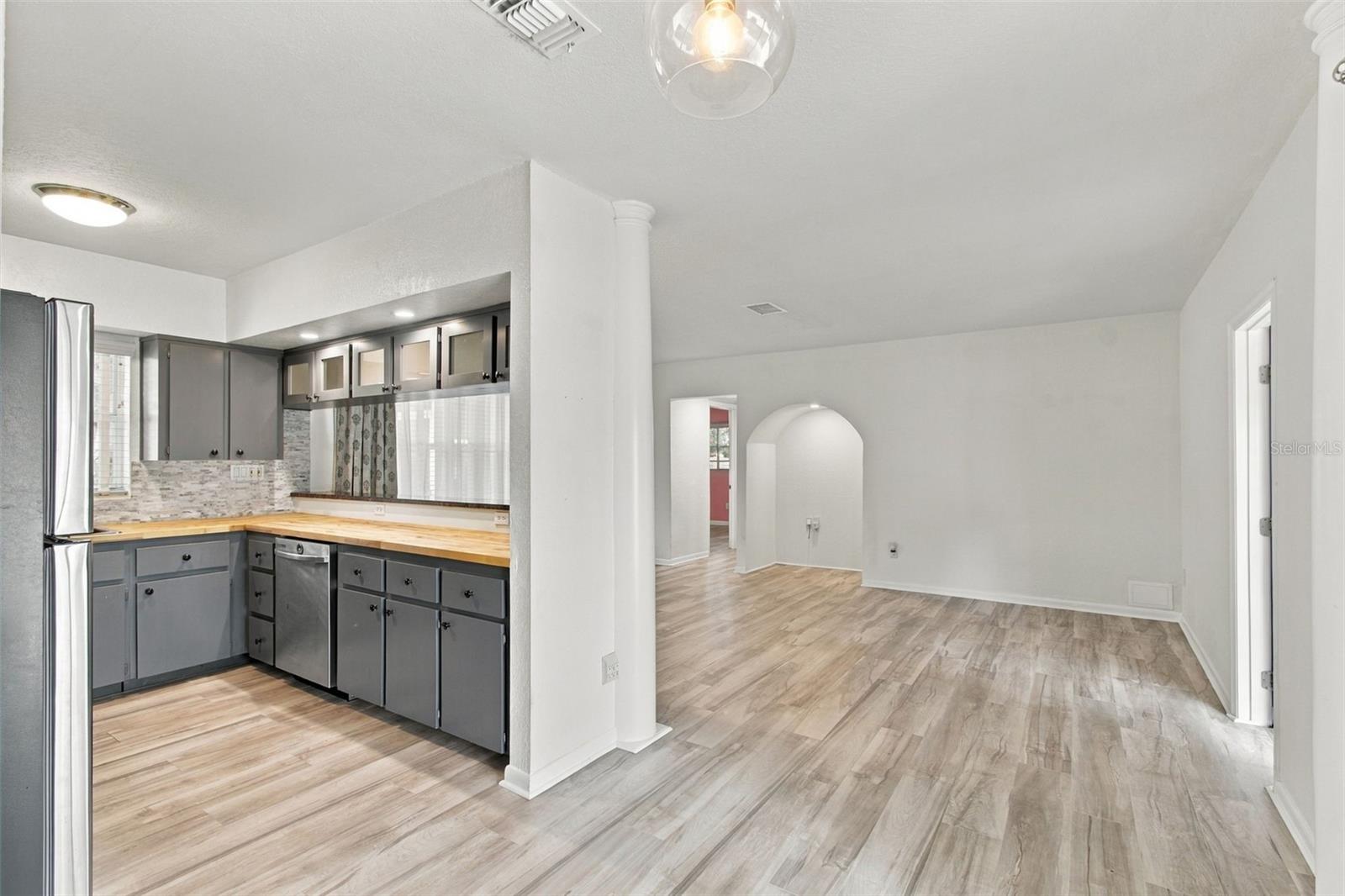 1711 N HIGHLAND AVE — photo 19