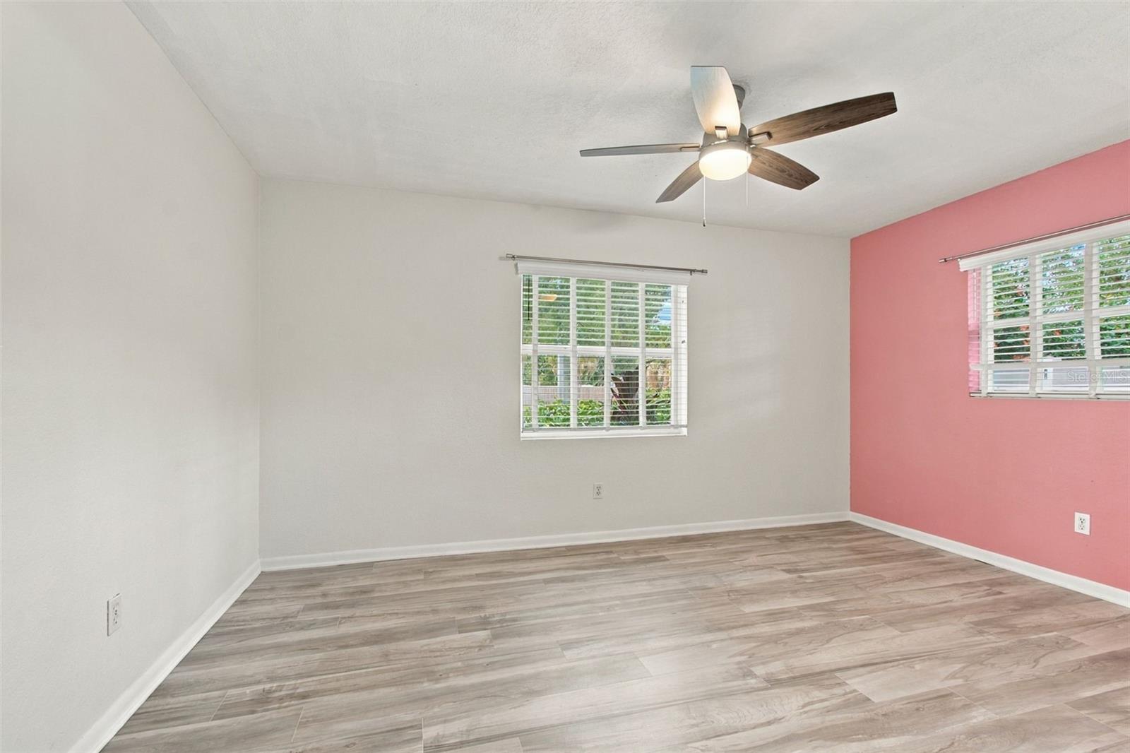 1711 N HIGHLAND AVE — photo 33
