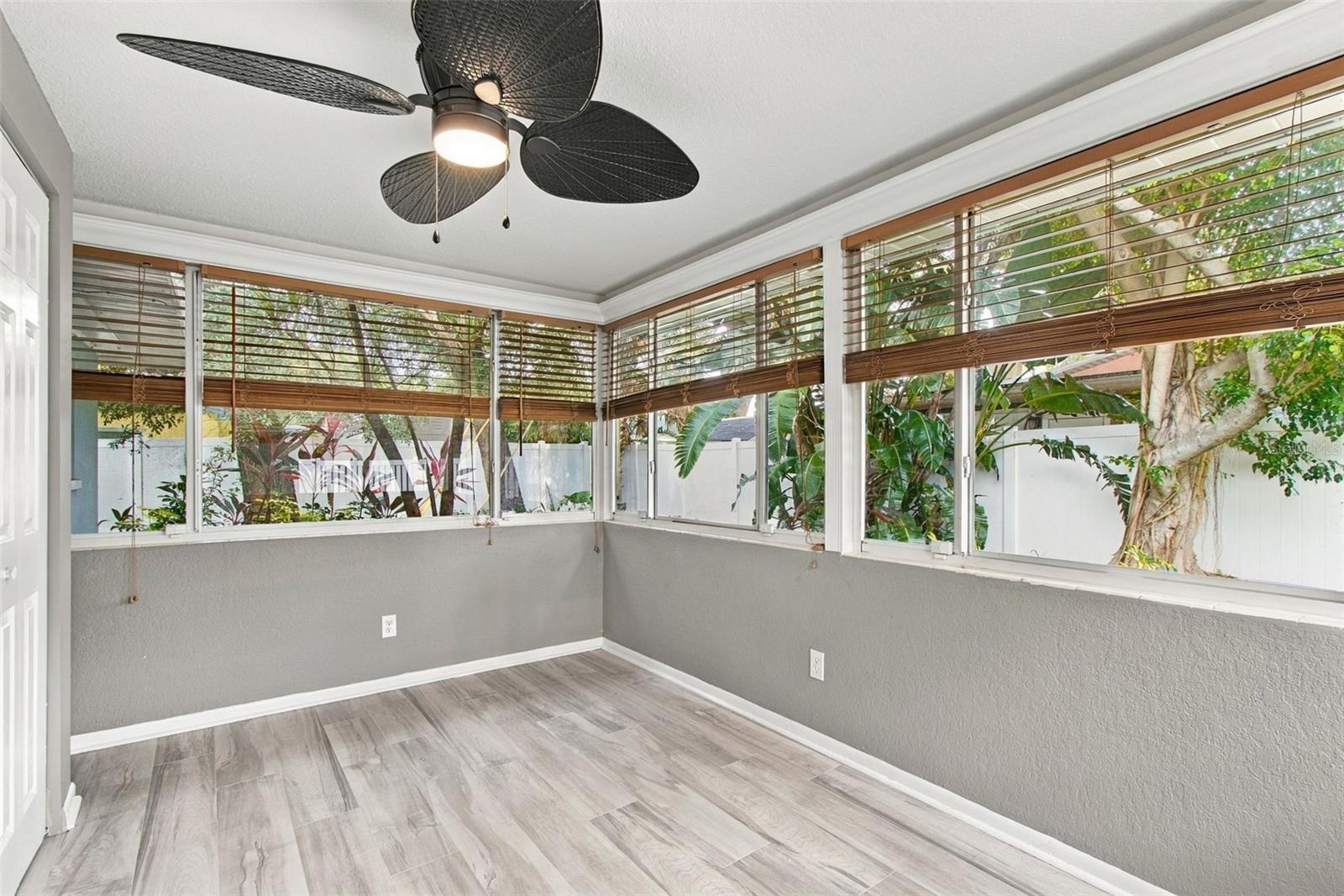 1711 N HIGHLAND AVE — photo 29