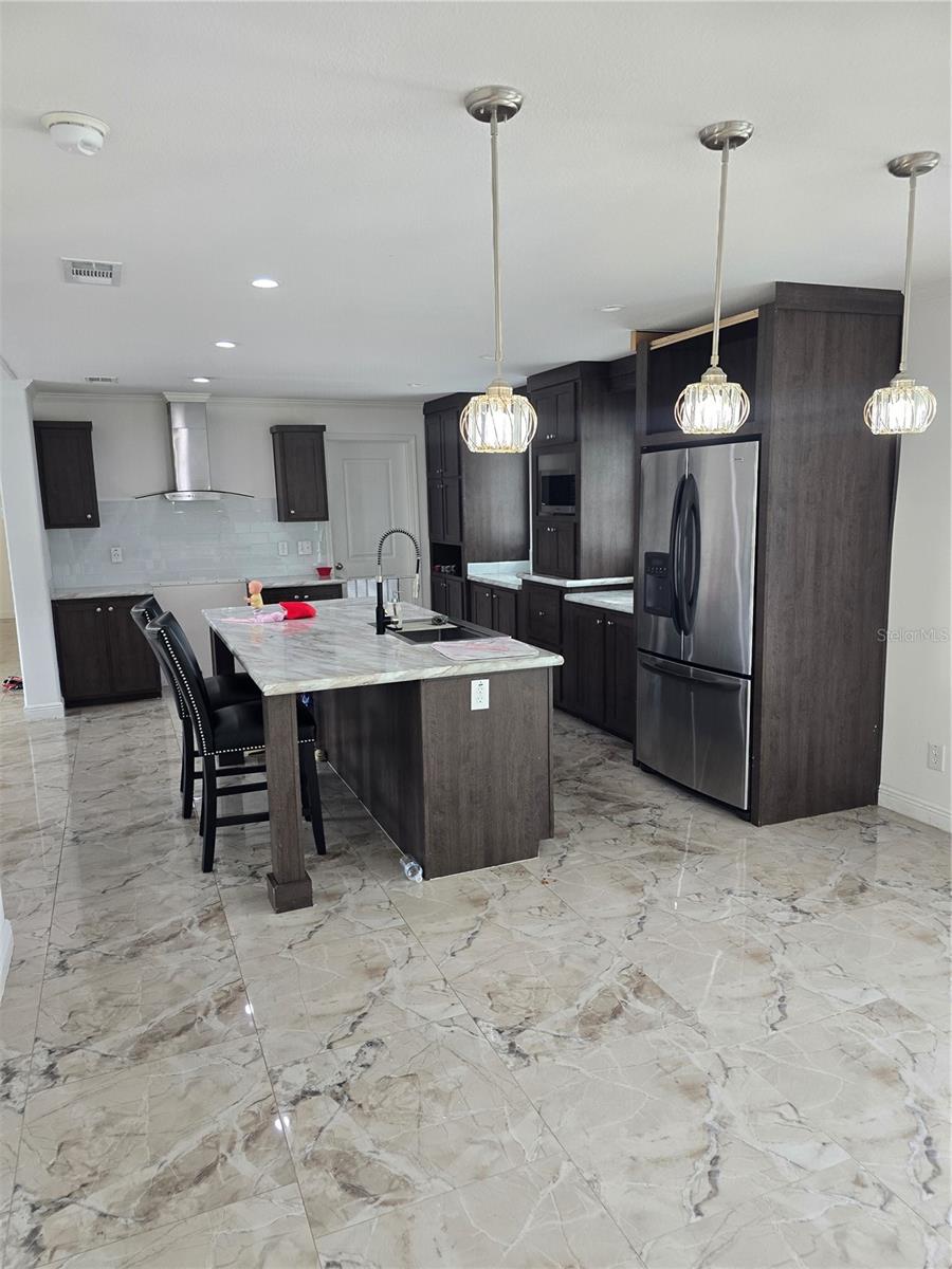 17047 HELEN K DR — photo 10