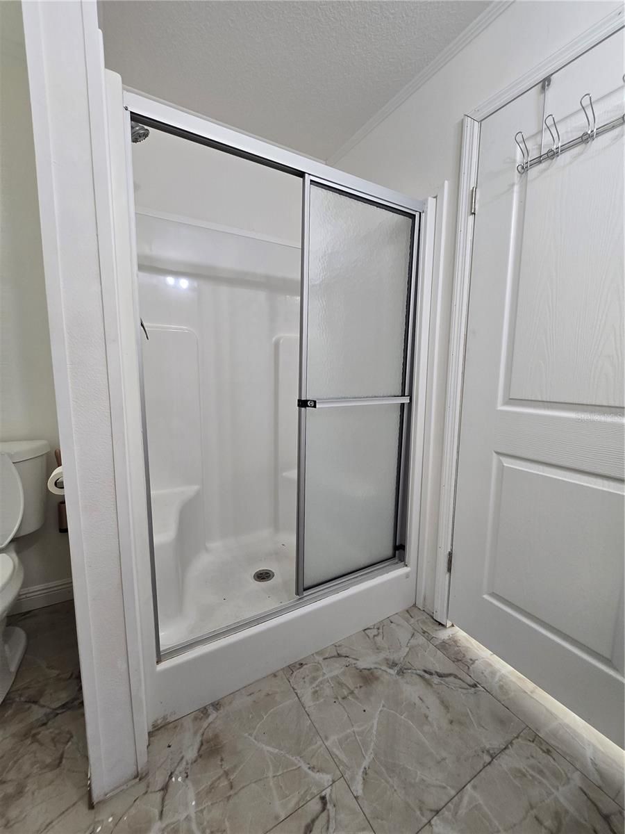 17047 HELEN K DR — photo 29