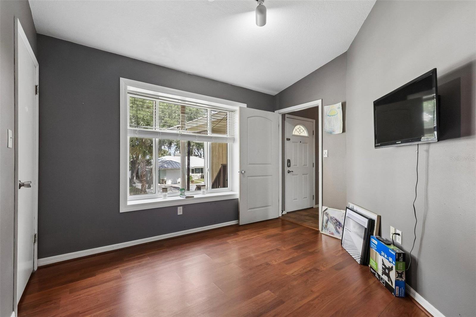 5422 FOLEY SQ — photo 18