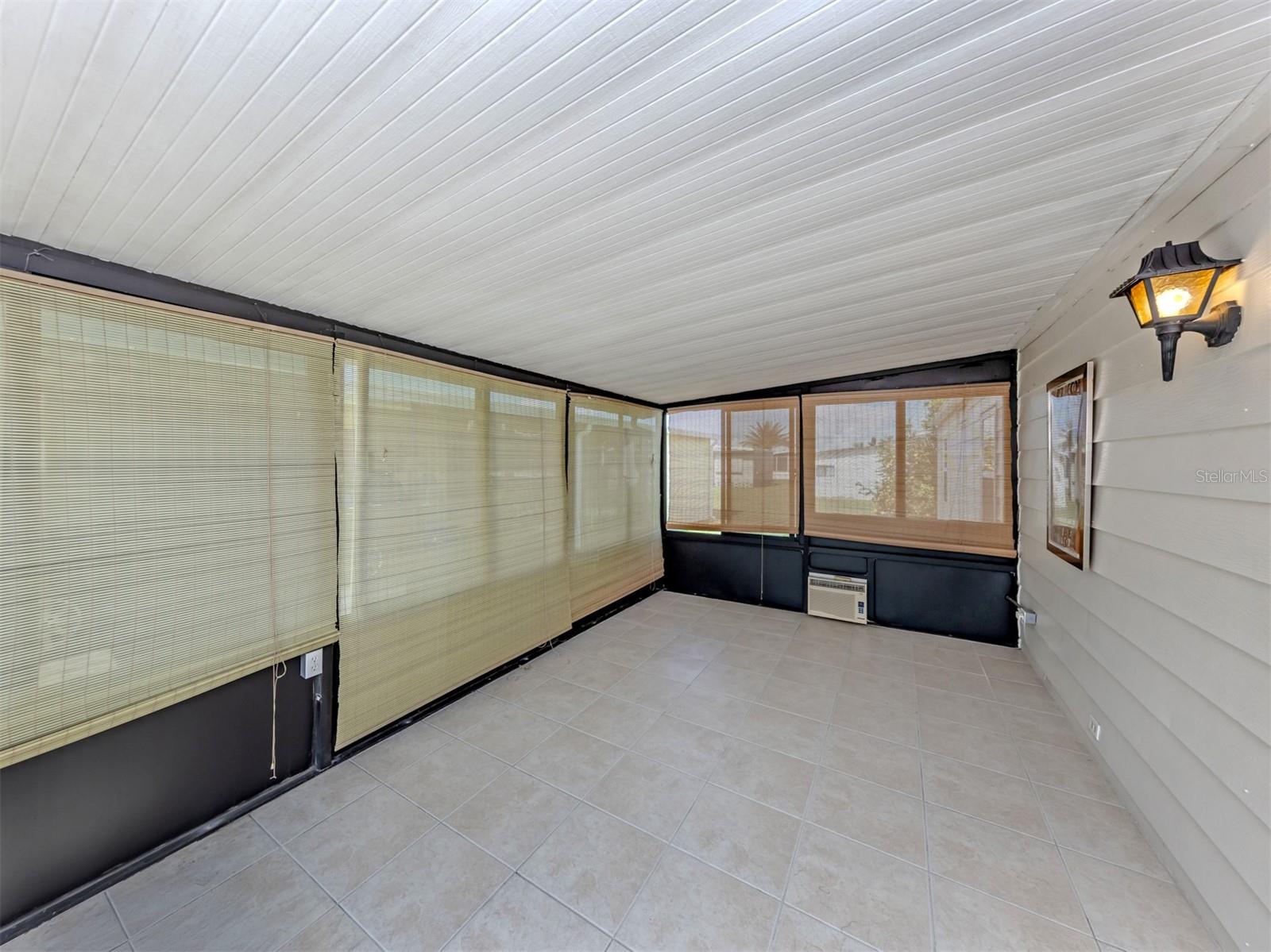 192 PALM HARBOR DR — photo 22