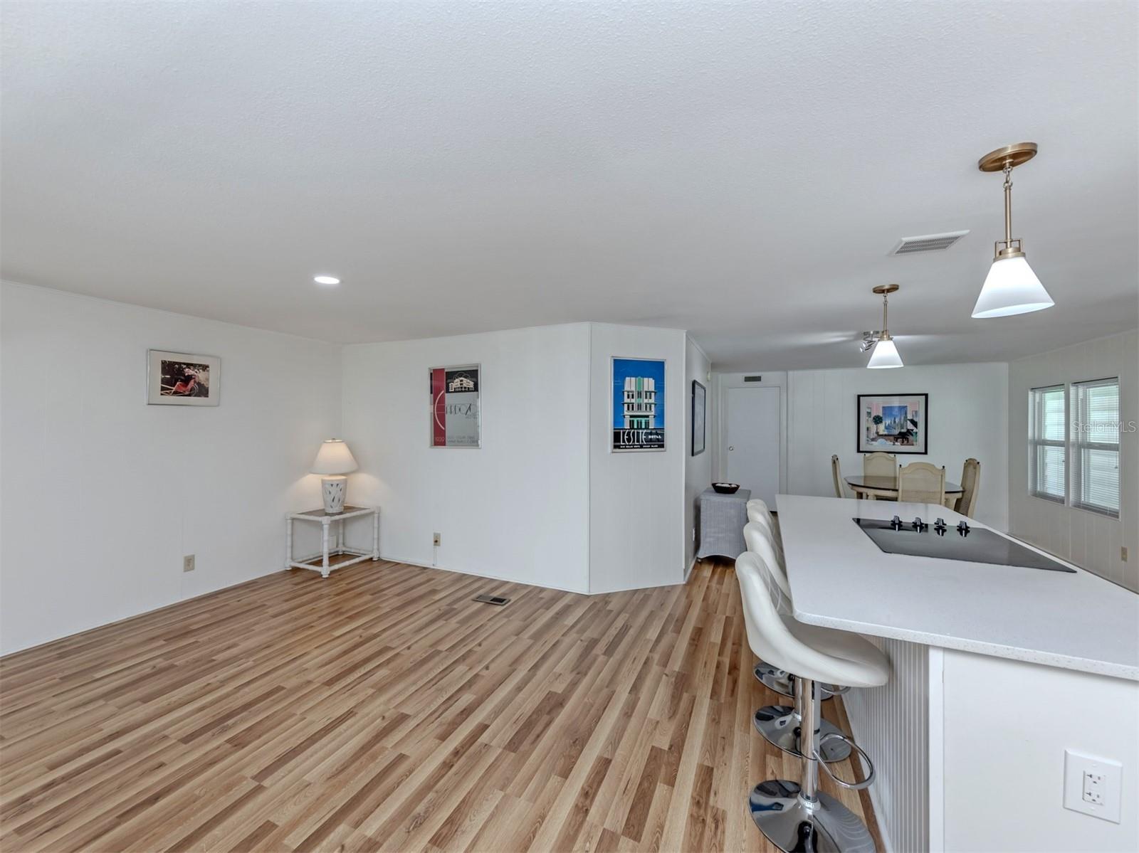 192 PALM HARBOR DR — photo 10