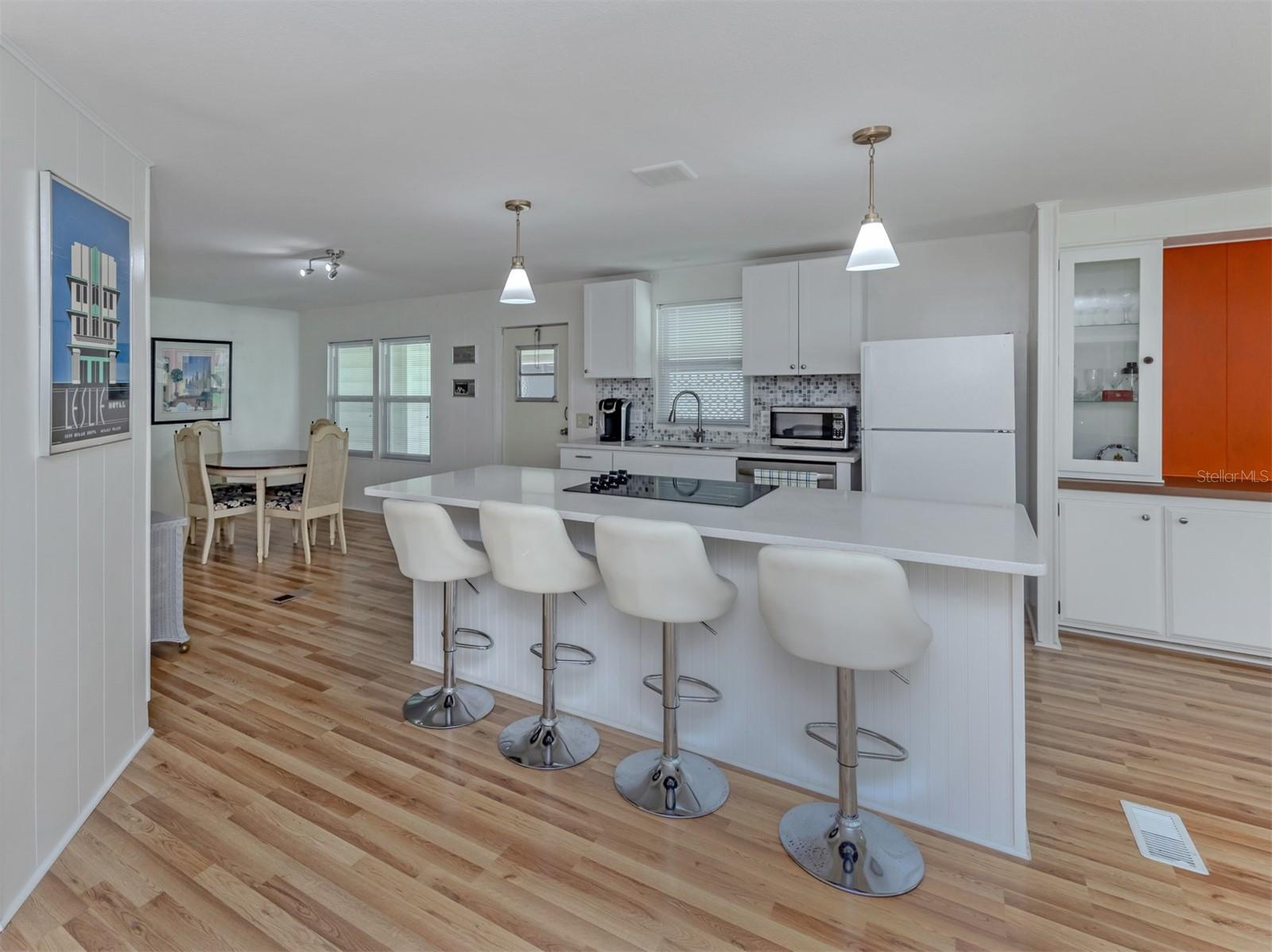 192 PALM HARBOR DR — photo 6