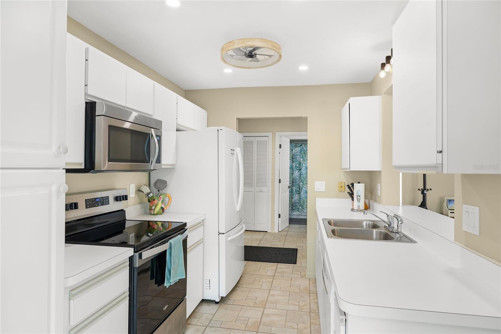 5610 SHEFFIELD GREENE CIR #6 — photo 8