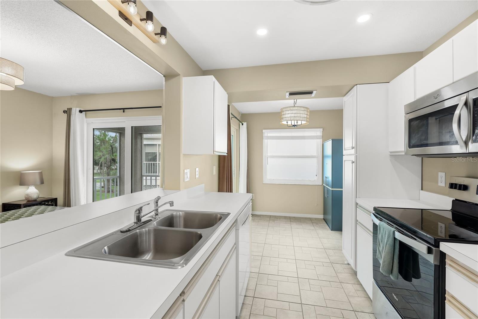 5610 SHEFFIELD GREENE CIR #6 — photo 7