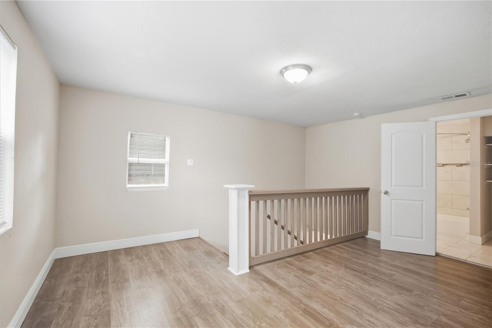 115 W ALLISON CT — photo 12