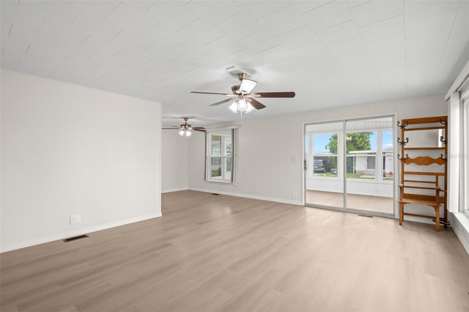 641 MOUNT LANCASTER AVE NE #637 — photo 10