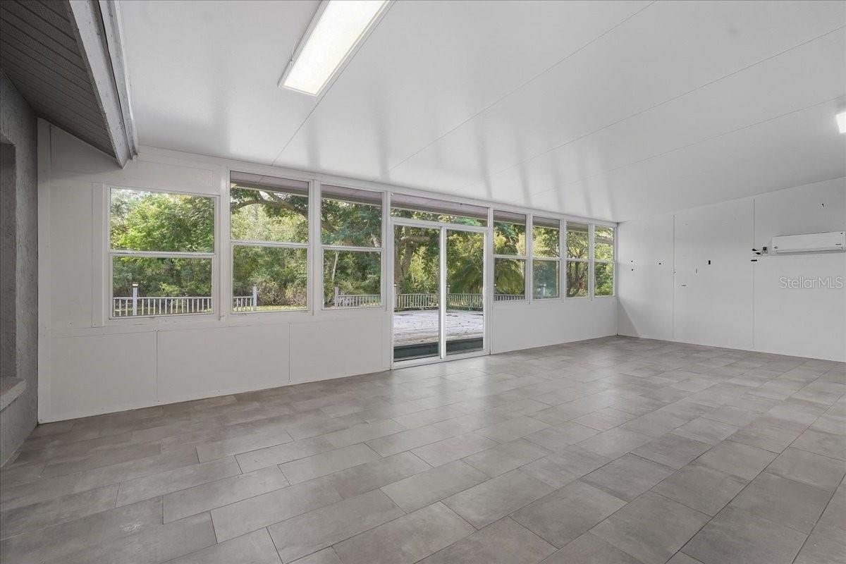 28710 TWINBROOK LN — photo 33