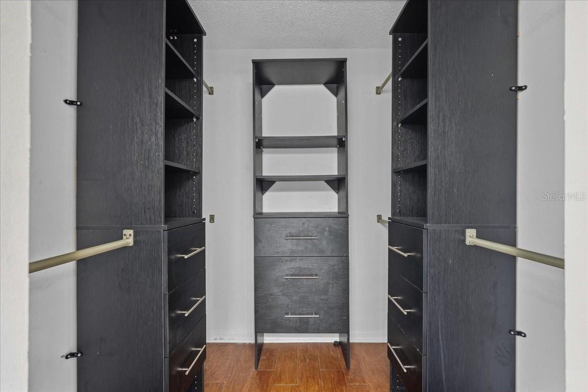 28710 TWINBROOK LN — photo 22