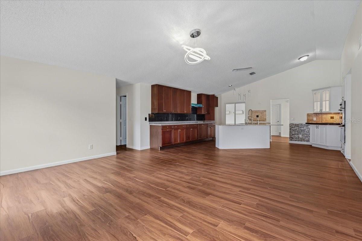28710 TWINBROOK LN — photo 14