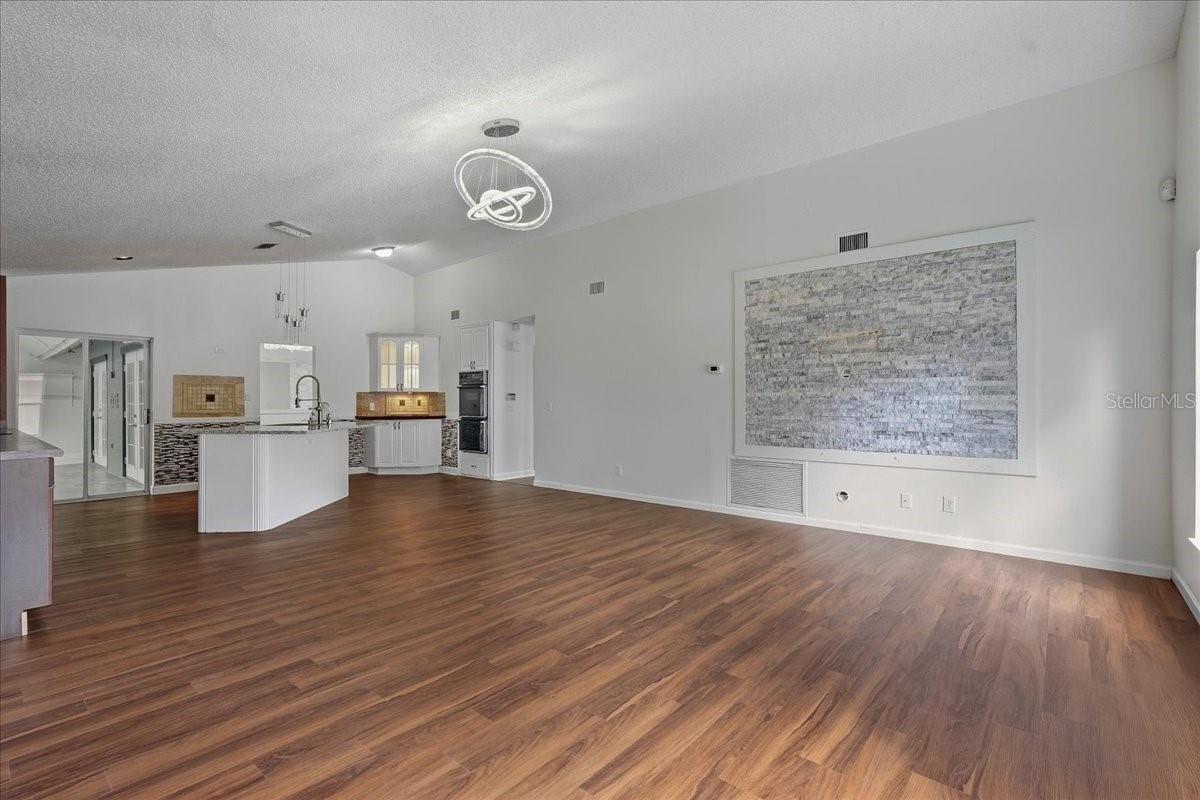28710 TWINBROOK LN — photo 15