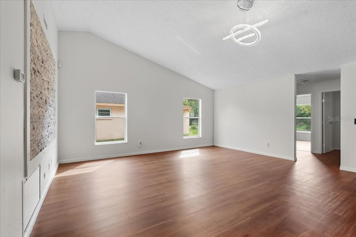 28710 TWINBROOK LN — photo 13