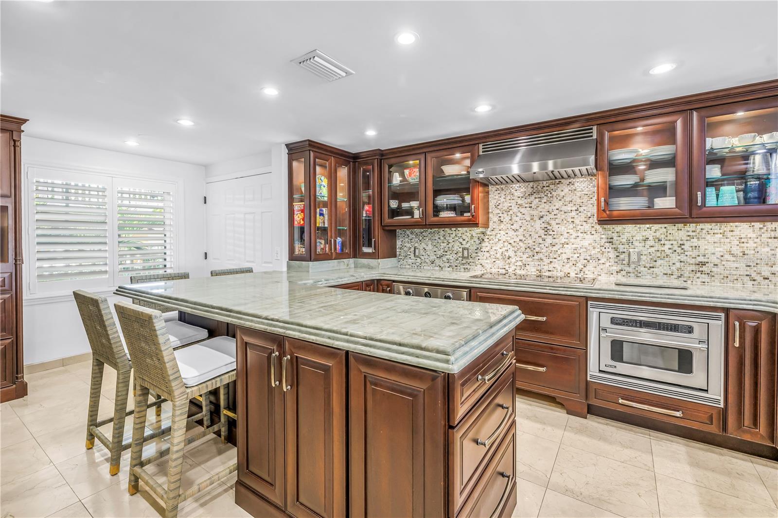 6600 SUNSET WAY #408 — photo 4