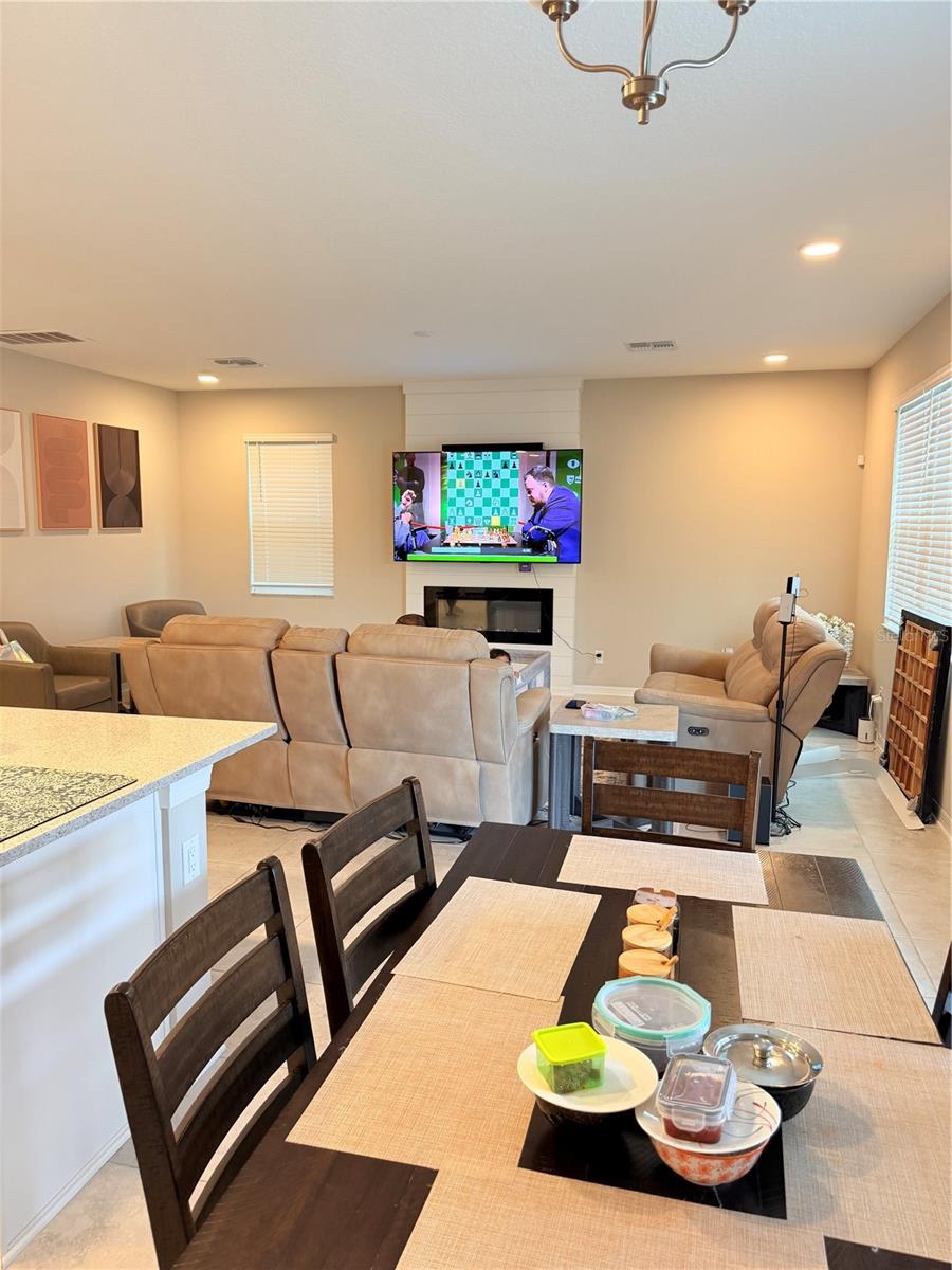 2958 MISTY MARBLE DR — photo 5