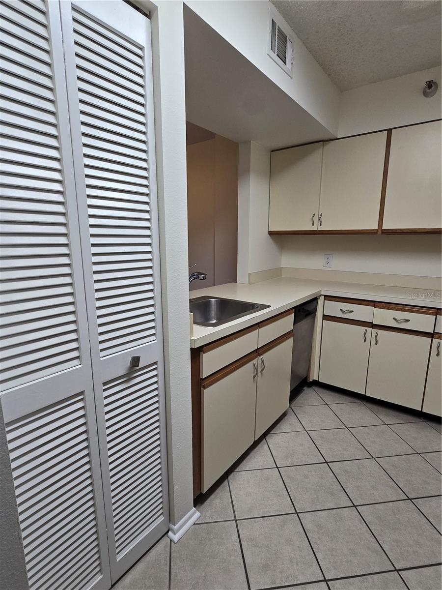 2333 FEATHER SOUND DR #C210 — photo 23