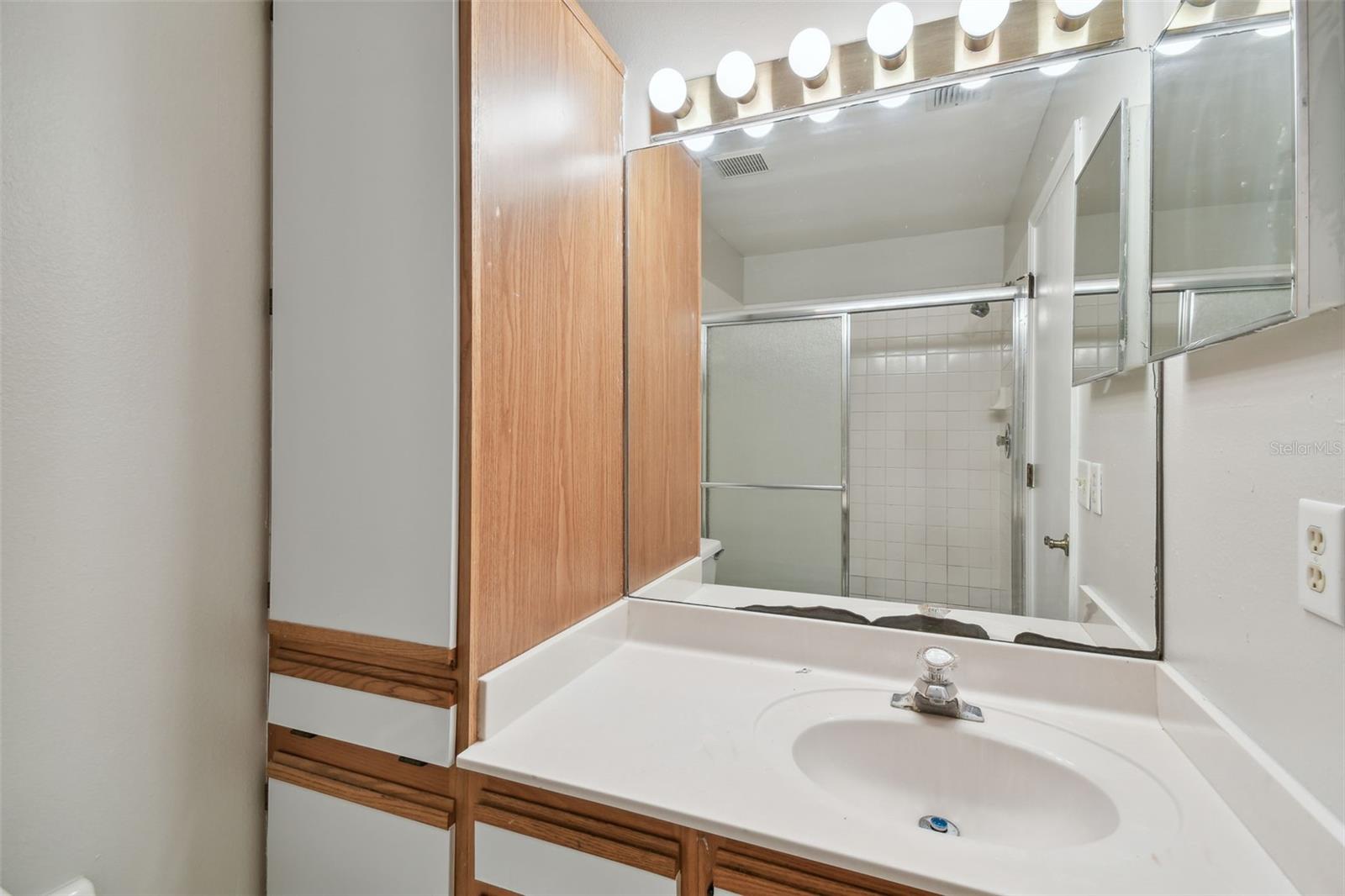 5100 BURCHETTE RD #1804 — photo 33