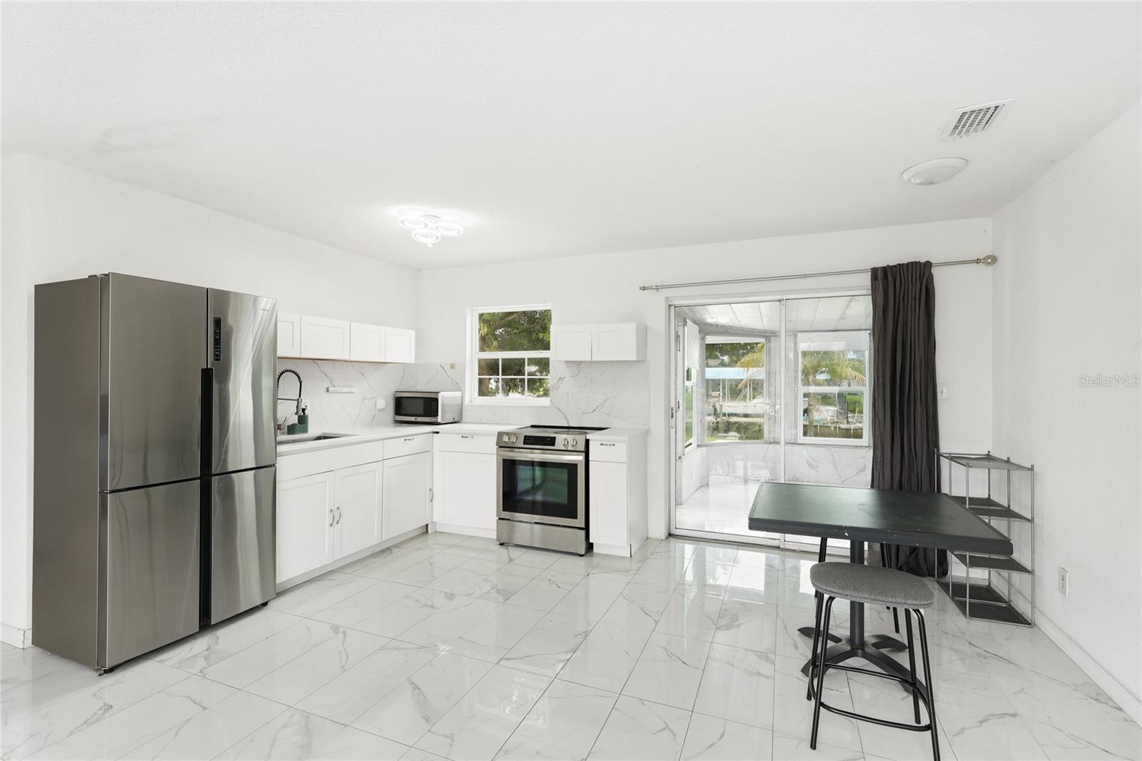 6815 GEORGIA AVE — photo 12