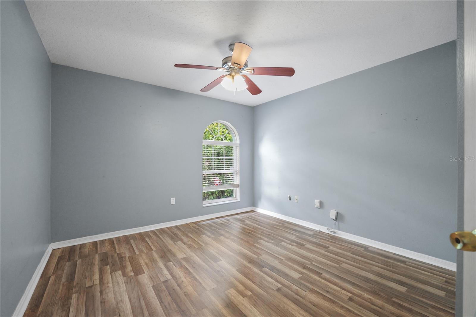 3809 HANOVER HILL DR — photo 24