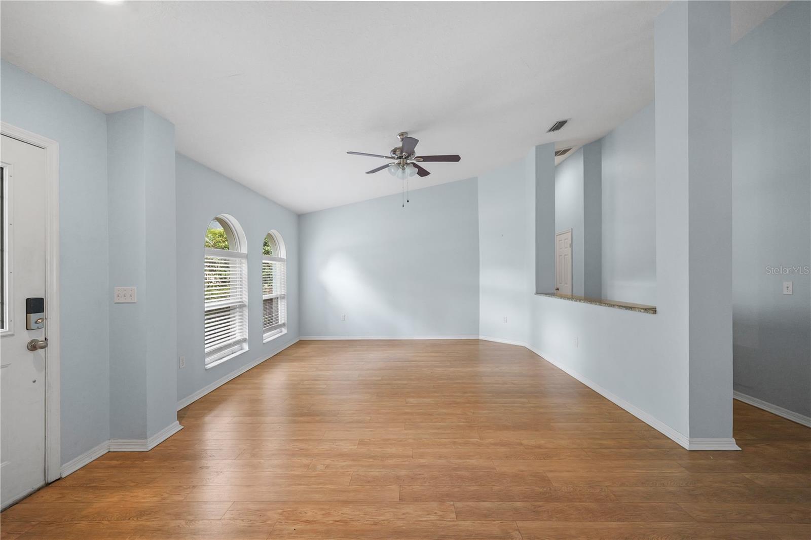3809 HANOVER HILL DR — photo 4