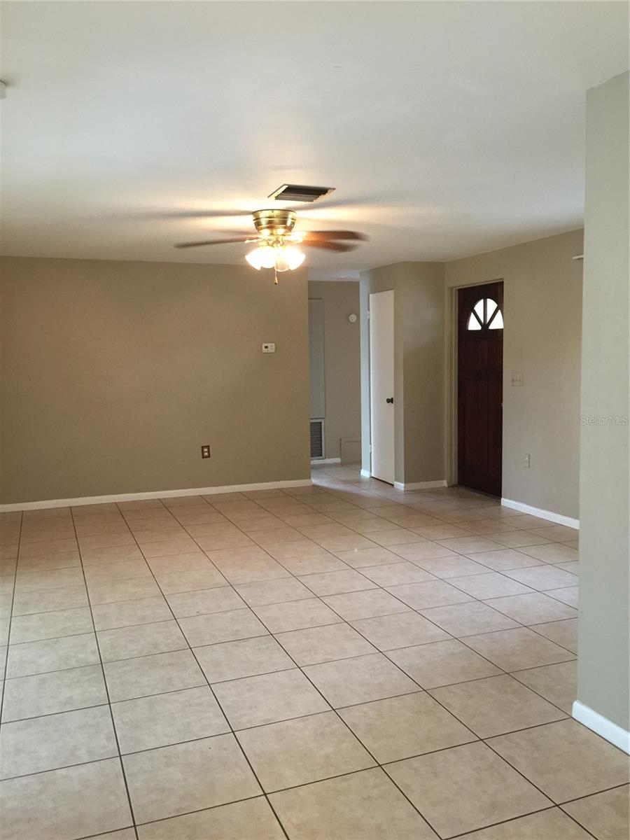 7093 BRENTFORD RD — photo 2